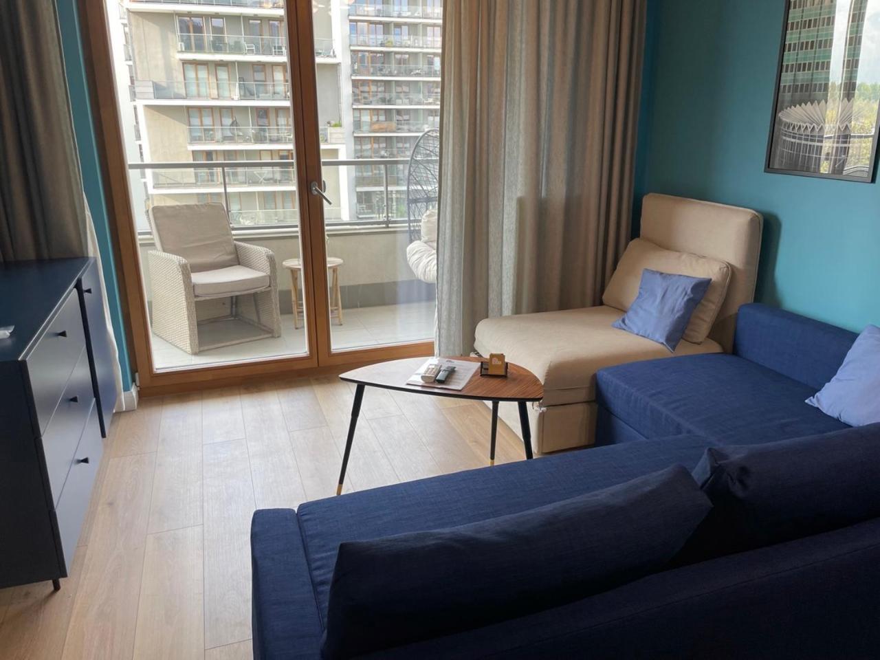 Labo Apartment Bliska Wola - Parking, Klimatyzacja Warszawa Exteriör bild